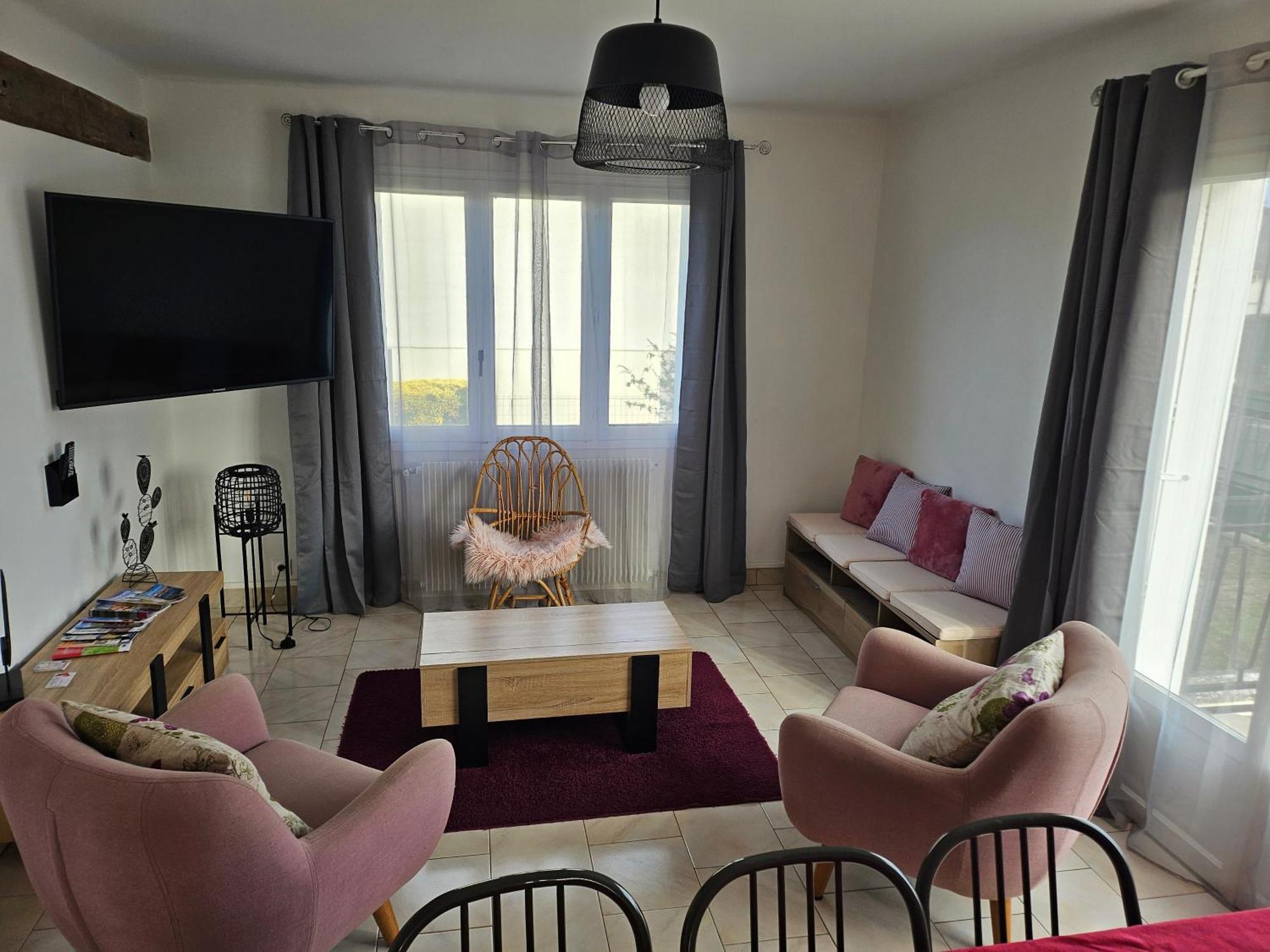 Charmante Maison Familiale Montoire-sur-le-Loir Екстериор снимка